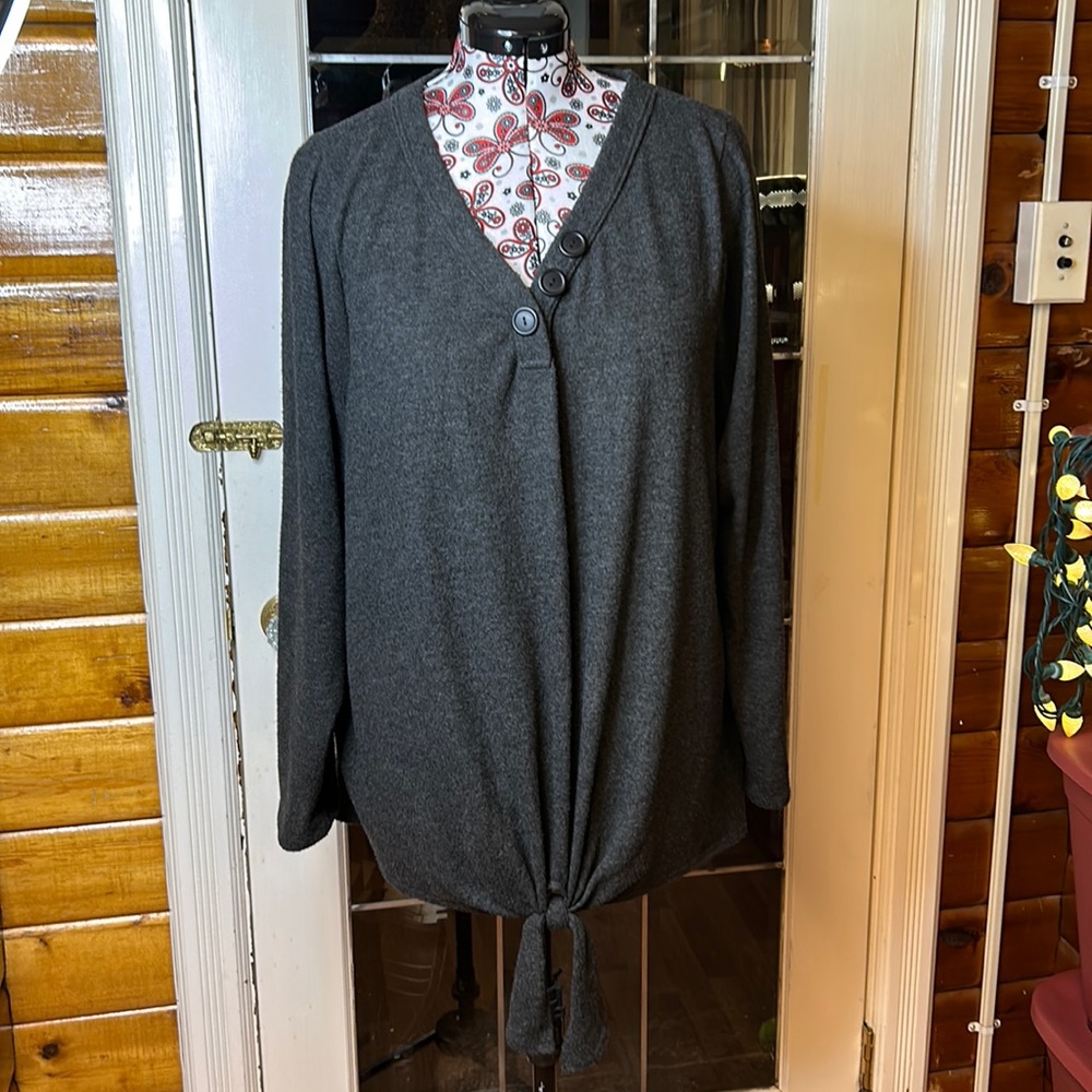 Lane Bryant Plus Size Longsleeve Grey Front Tie Top 22 24